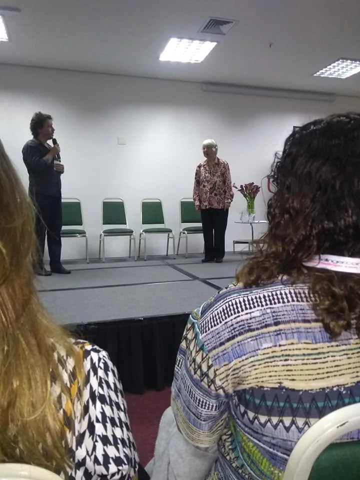 Atividade em sala durante encontro de formação